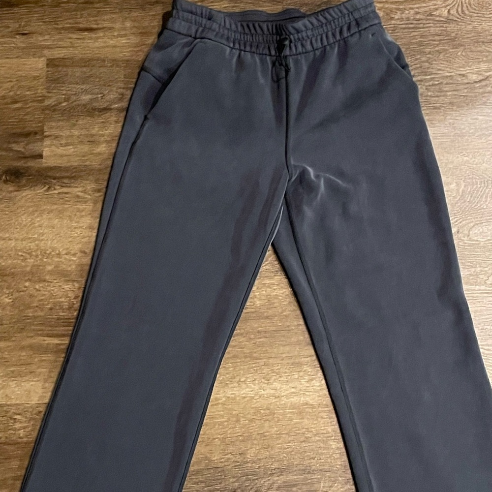 Womens lululemon sweat pants
